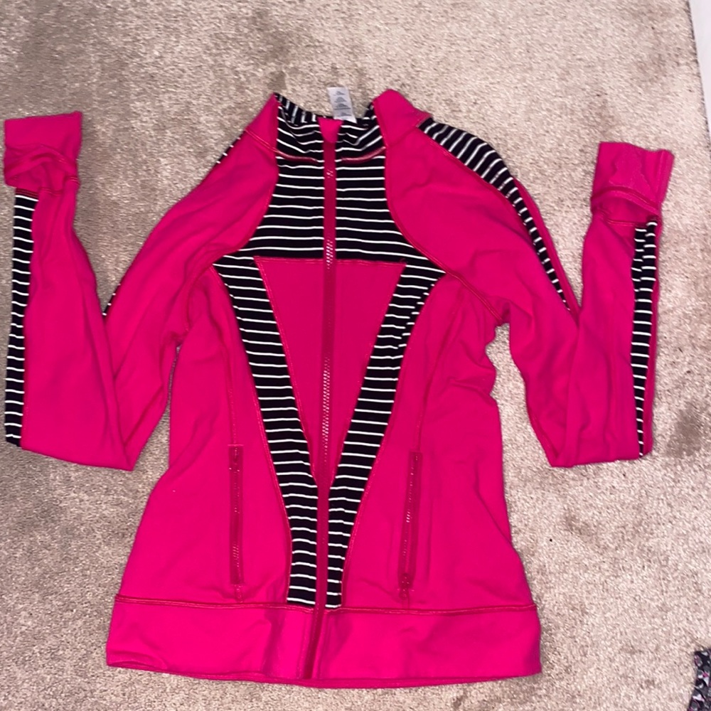 IVIVVA pink jacket